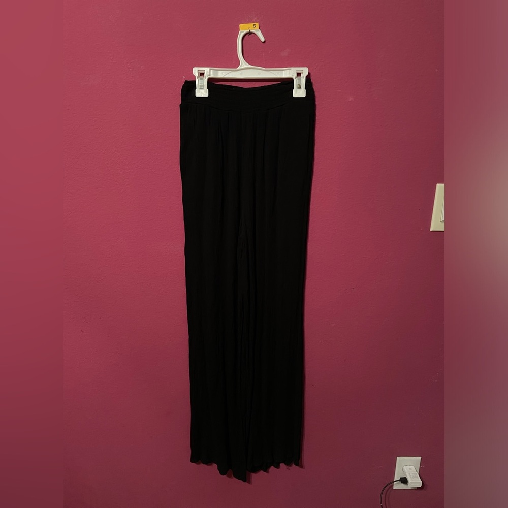 Forever 21 Black Rayon Pants